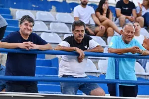 "Χ"αρούμενοι οι Αραδιππιώτες - Γκέλαρε... η Ανόρθωση (Φώτος)