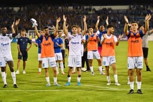 "Χ"αρούμενοι οι Αραδιππιώτες - Γκέλαρε... η Ανόρθωση (Φώτος)