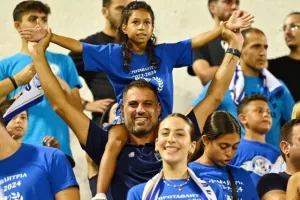 "Χ"αρούμενοι οι Αραδιππιώτες - Γκέλαρε... η Ανόρθωση (Φώτος)