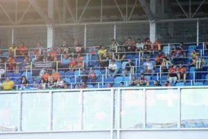 ΦΩΤΟΣ/ Οι ΑΠΟΕΛίστες στο "Národný futbalový štadión"