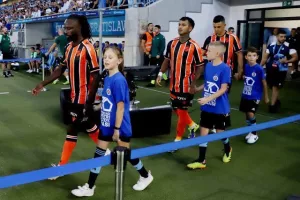 Σλόβαν-ΑΠΟΕΛ: Αδίκησε τον εαυτό του και θα χρειαστεί υπέρβαση (Φώτος)