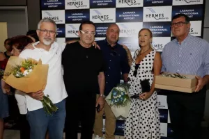 (Φωτορεπορτάζ) Η αποθεωτική υποδοχή στον Κοντίδη!