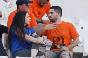 ΑΠΟΕΛ-Σλόβαν: Χάθηκε το Ch.L, φουλ για Europa League! (Φώτος)