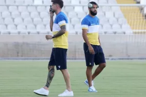 ΑΠΟΕΛ-Σλόβαν: Χάθηκε το Ch.L, φουλ για Europa League! (Φώτος)
