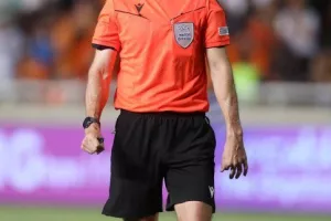ΑΠΟΕΛ-Σλόβαν: Χάθηκε το Ch.L, φουλ για Europa League! (Φώτος)