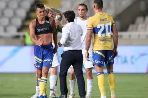 ΑΠΟΕΛ-Σλόβαν: Χάθηκε το Ch.L, φουλ για Europa League! (Φώτος)