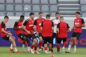 (ΦΩΤΟΣ) Ο κόσμος της Πάφος FC