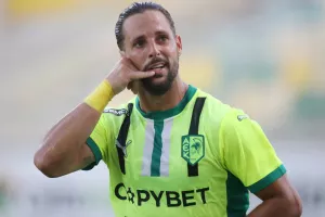 ΑΕΚ-ΑΕΛ: Φιλική ισοπαλία πριν τα επίσημα (Φώτος)