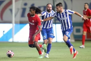 Νέα Σαλαμίνα - Ανόρθωση: ΓΚΟΛ, φάσεις και μοιρασιά στο "Αμμόχωστος" (φώτος)