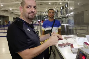 Πέταξε... για Λετονία το ΑΠΟΕΛ (Φώτος)