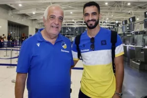 Η αποστολή του ΑΠΟΕΛ στο αεροδρόμιο (Φώτος/Βίντεο)