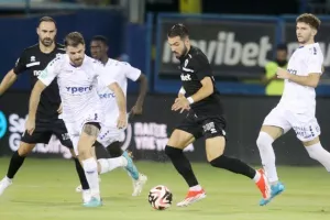 "Χ"αρούμενοι οι Αραδιππιώτες - Γκέλαρε... η Ανόρθωση (Φώτος)