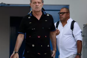 (Βίντεο/Φώτος kerkida) Η τελευταία προπόνηση του ΑΠΟΕΛ