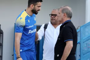 (Βίντεο/Φώτος kerkida) Η τελευταία προπόνηση του ΑΠΟΕΛ