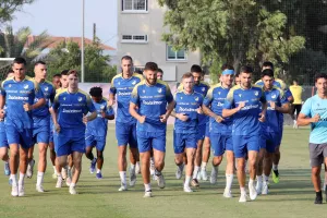 (Βίντεο/Φώτος kerkida) Η τελευταία προπόνηση του ΑΠΟΕΛ