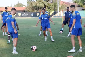(Βίντεο/Φώτος kerkida) Η τελευταία προπόνηση του ΑΠΟΕΛ