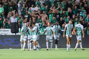 Ομόνοια - Ζίρε: Πράσινη απόλαυση, "εξάσφαιρο" και... κλείδωσε League Phase! (Φώτος)