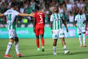 Ομόνοια - Ζίρε: Πράσινη απόλαυση, "εξάσφαιρο" και... κλείδωσε League Phase! (Φώτος)