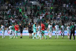 Ομόνοια - Ζίρε: Πράσινη απόλαυση, "εξάσφαιρο" και... κλείδωσε League Phase! (Φώτος)