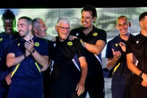 (ΒΙΝΤΕΟ/Φώτος) Η παρουσίαση της ΑΕΛ 2024/25