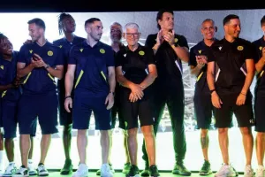 (ΒΙΝΤΕΟ/Φώτος) Η παρουσίαση της ΑΕΛ 2024/25