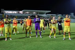 Ομόνοια 29Μ-ΑΕΛ: Πρεμιέρα με ΔΙΠΛΟ και τεσσάρα! (Φώτος)