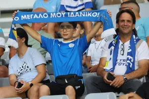(Φώτος) Οι Παφίτες στο "Αλφαμέγα"