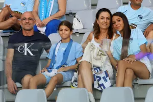 (Φώτος) Οι Παφίτες στο "Αλφαμέγα"