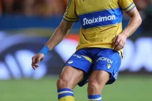 ΑΠΟΕΛ-Σλόβαν: Χάθηκε το Ch.L, φουλ για Europa League! (Φώτος)