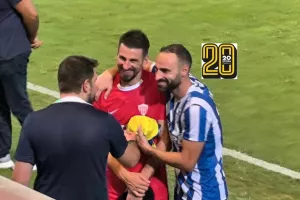 Τόμοβιτς-Λόπες: Αγκαλιές και χαμόγελα