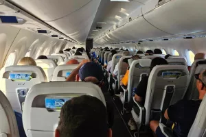 Πέταξε... για Λετονία το ΑΠΟΕΛ (Φώτος)