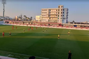 (LIVE/ημίχρονο) Νέα Σαλαμίνα 0-0 ΑΕΛ (φώτος)