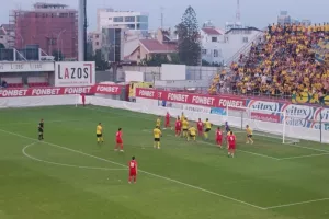 (LIVE/ημίχρονο) Νέα Σαλαμίνα 0-0 ΑΕΛ (φώτος)