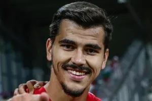 Χτύπημα με... Serdyuk