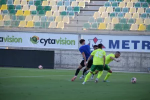 ΚΛΙΚΣ από το φιλικό