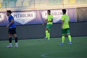 ΚΛΙΚΣ από το φιλικό