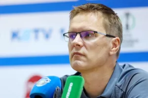Νταμπράουσκας για ρεβάνς, Λοΐζου και ψυχολογία ομάδας