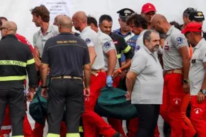 Βρέθηκαν οι σοροί του μεγιστάνα Μάικ Λιντς και της 18χρονης κόρης του