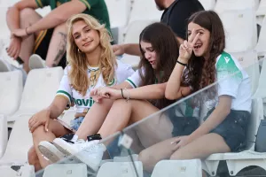 Ο κόσμος της Ομόνοιας στο ΓΣΠ (φωτορεπορτάζ)