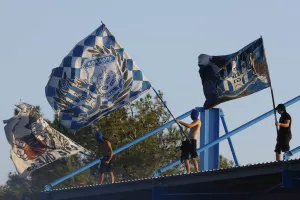 ΒΙΝΤΕΟ/Ευχές για τα 20χρονα από Απολλωνίστες