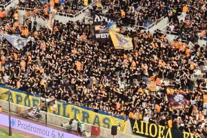 (ΑΠΟΕΛίστες) Με μαύρα εις μνήμην Πλατή