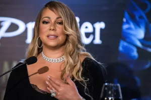 Διπλό πένθος για τη Μαράια Κάρεϊ: Πέθαναν την ίδια ημέρα η μητέρα και η αδελφή της