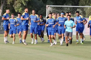 ΘΕΛΕΙΣ πρόκριση; ΠΑΙΖΕΙΣ και καθαρίζεις...