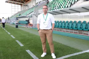 Δημητρίου/ Τι απάντησε... για Λέδες και Μπεργκ