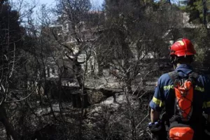 Πώς ξεκίνησε η φωτιά που κατέκαψε την Αττική: Οι μαρτυρίες και το βραχυκύκλωμα σε σύνδεση καλωδίων!