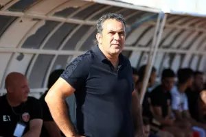 Οι ευχές του Νίκου...