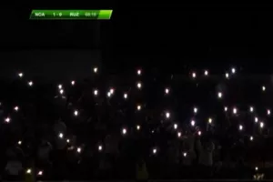 Προσωρινή διακοπή στο ματς της Νόα με τη Ρουζόμπεροκ - Έσβησαν τα φώτα στο γήπεδο!