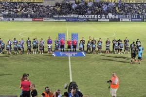(ΦΩΤΟΣ) Πλακάτ... με τα κατεχόμενα χωριά