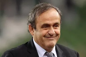 Ο Πλατινί προτείνει να μειωθούν οι παίκτες κάθε ομάδας από 11 σε 10!
