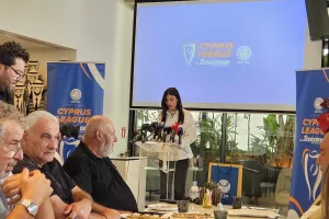 Η ΚΟΠ παρουσίασε την Stoiximan "Σηματοδοτεί μια νέα εποχή για το κυπριακό ποδόσφαιρο" (φώτος)